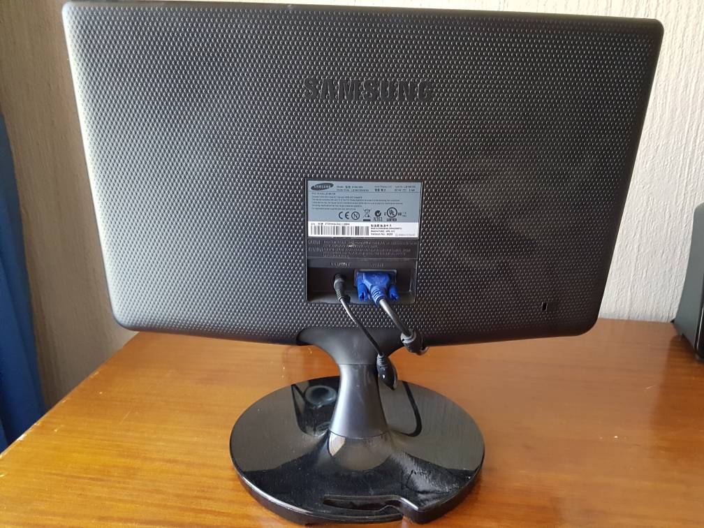 samsung sa100 monitor vga input